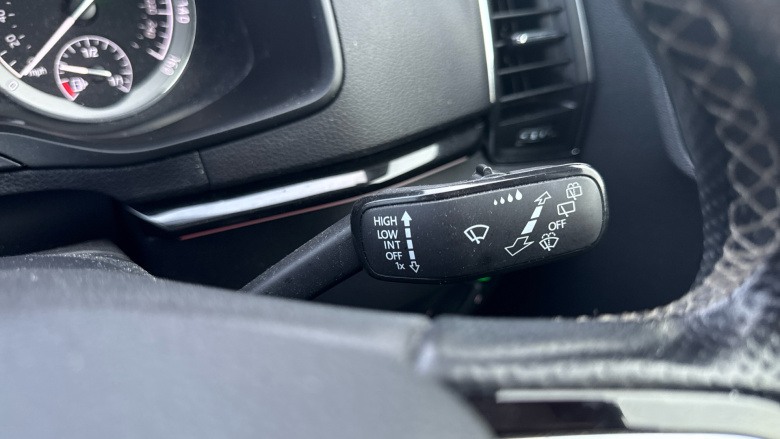 Skoda Karoq 1.5 TSI Sport Line 5dr DSG Petrol Estate